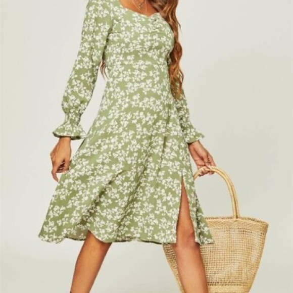 Miss Sparkling Dresses & Skirts - Miss Sparkling green floral front slit Midi Boutique dress SZ MED